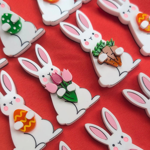 ADD-ON: Clutching Tulips + Carrot Bunch