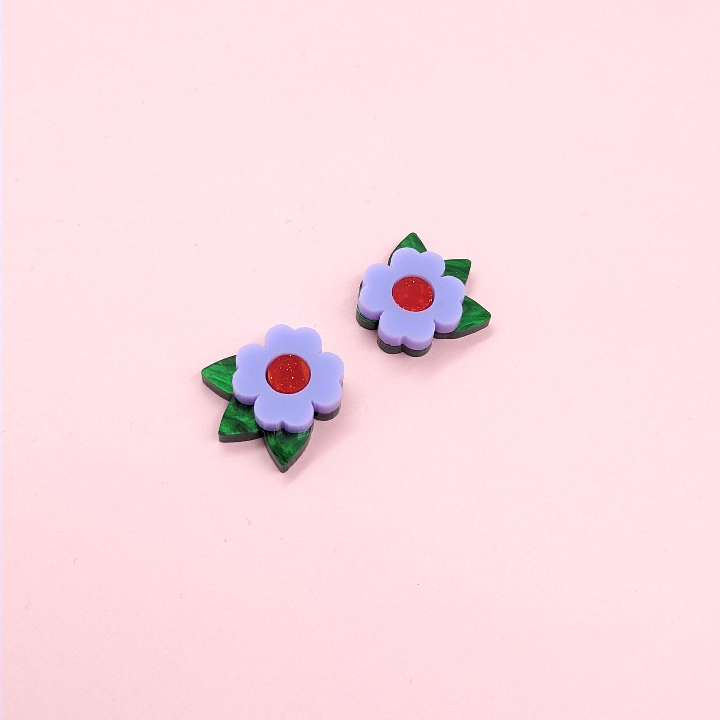 Buttercup studs