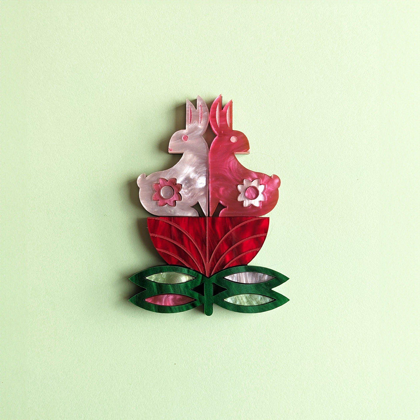 Buns and roses brooch