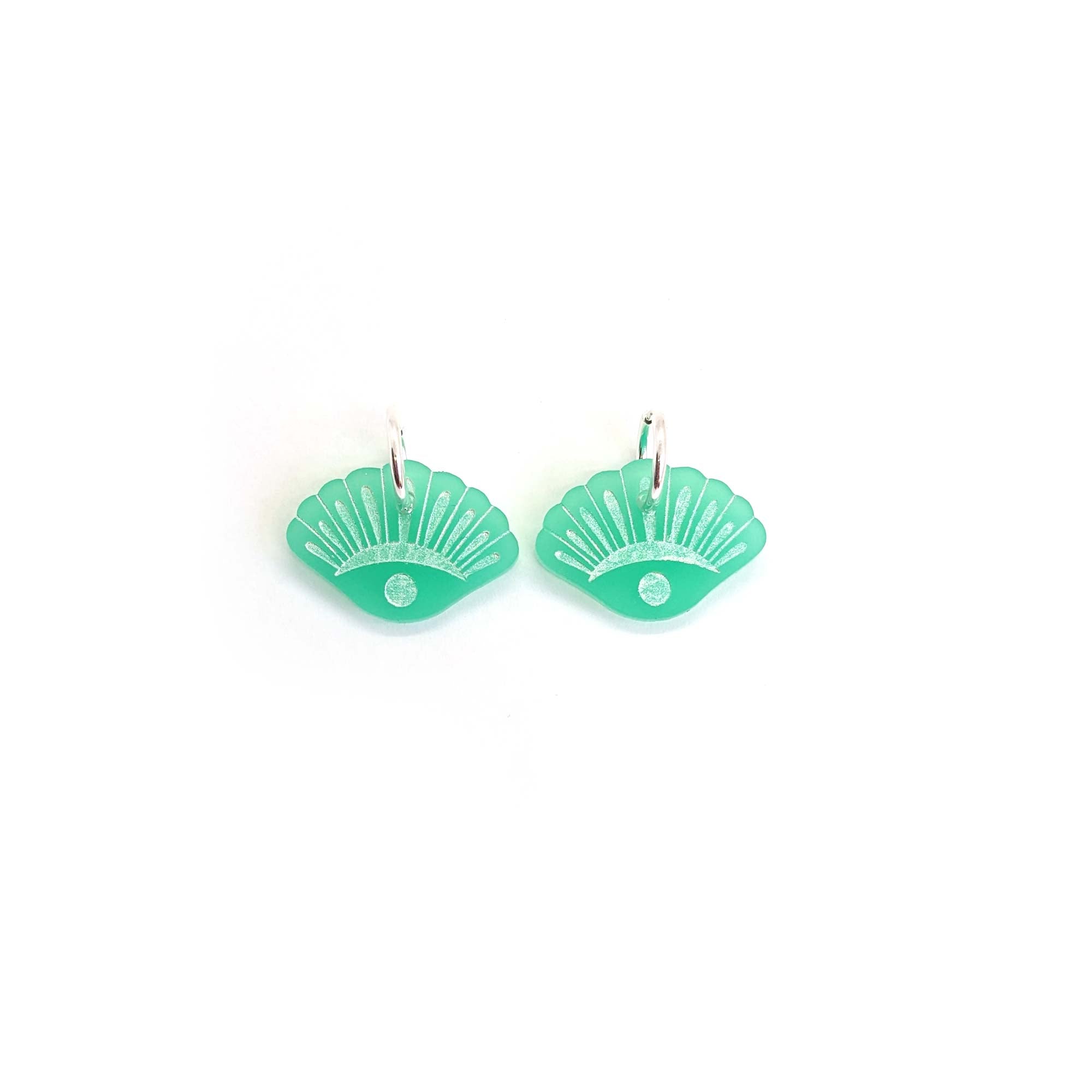 Shell huggies - Ivory Mint