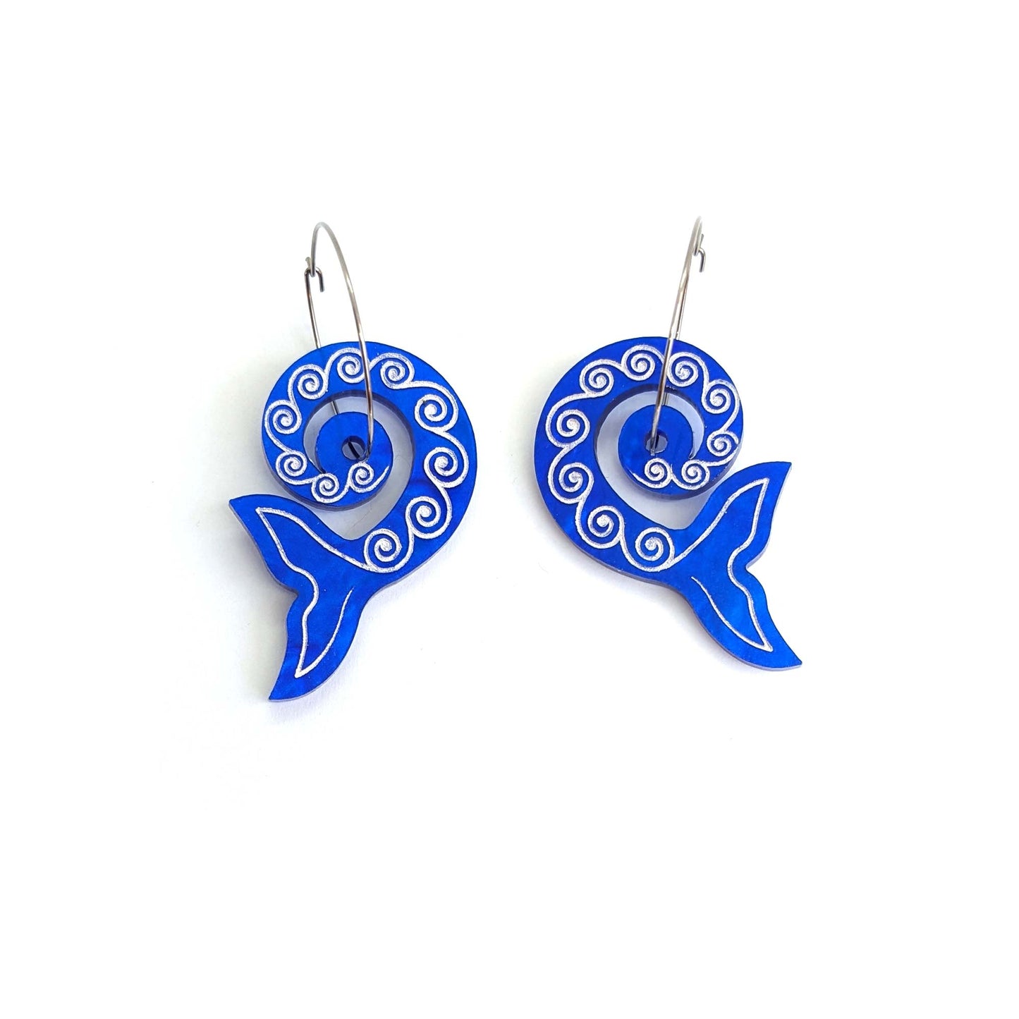 Spiral fin hoops - Blue